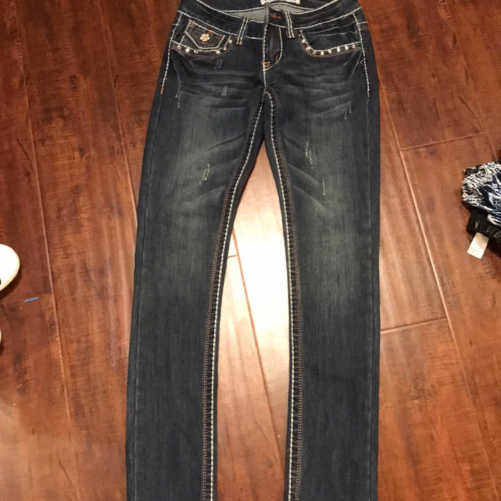 Liuce’s jean